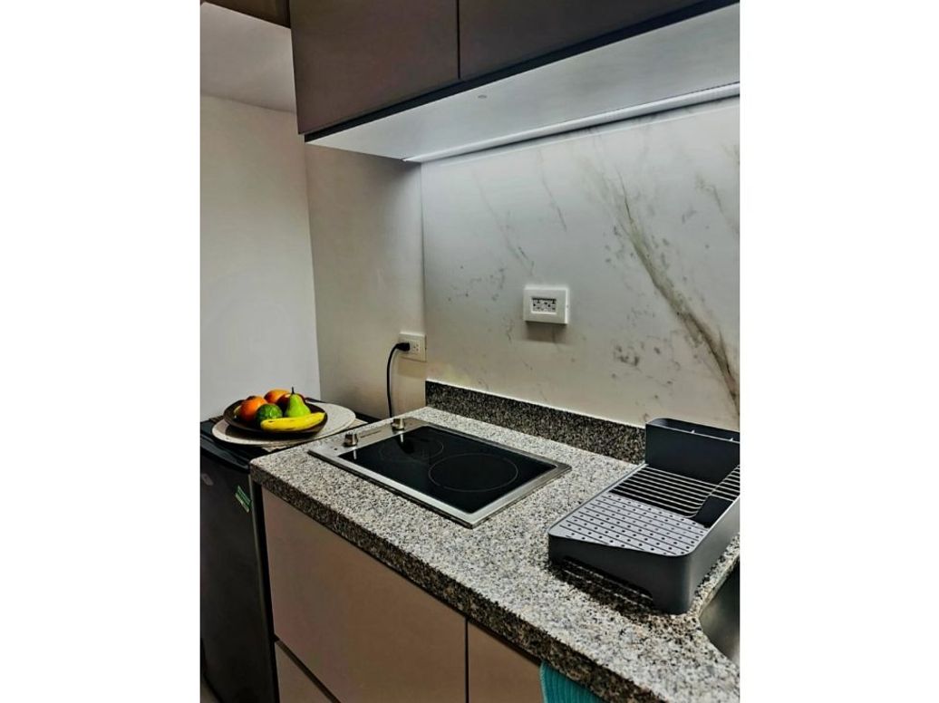 Apartaestudio en venta en La Castellana, Bogotá, 19 m² · foto 6 de 20