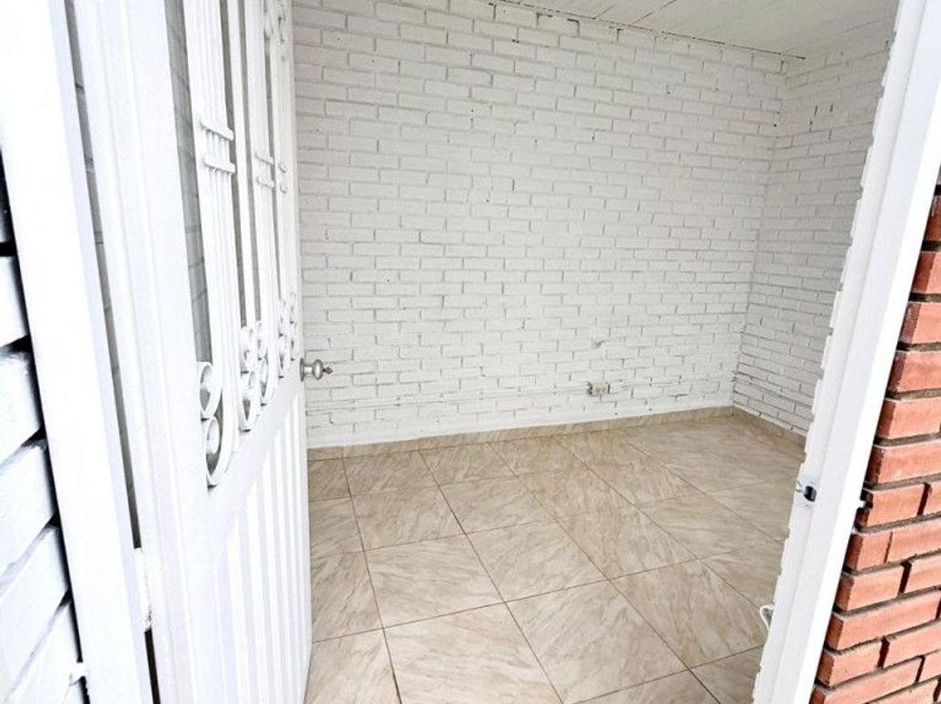 Casa de 4 alcobas en venta en Nueva Marsella Et. I, Bogotá, 206 m² · foto 19 de 20