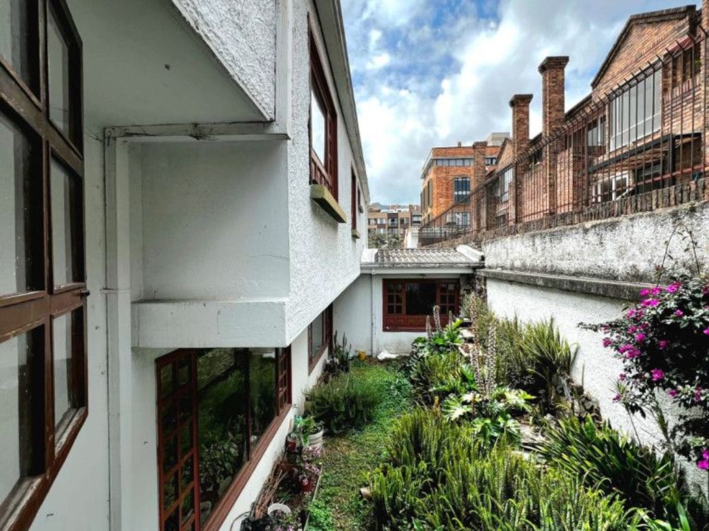 Casa de 4 alcobas en venta en El Contador, Bogotá, 422 m² · foto 14 de 16