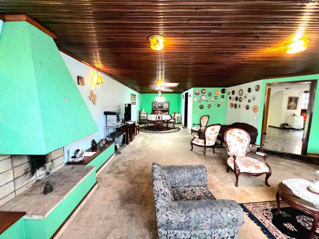 Casa de 4 alcobas en venta en El Contador, Bogotá, 422 m² · foto 5 de 16
