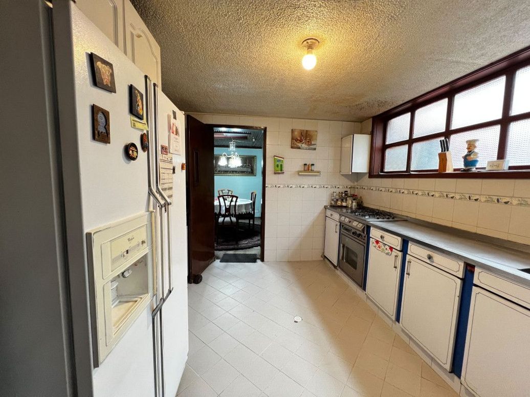 Casa de 4 alcobas en venta en El Contador, Bogotá, 422 m² · foto 7 de 16