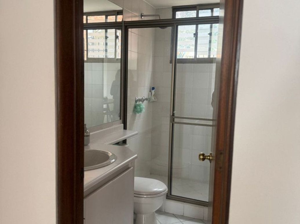 Apartamento de 2 alcobas en venta en Ingemar, Bogotá, 81 m² · foto 12 de 16