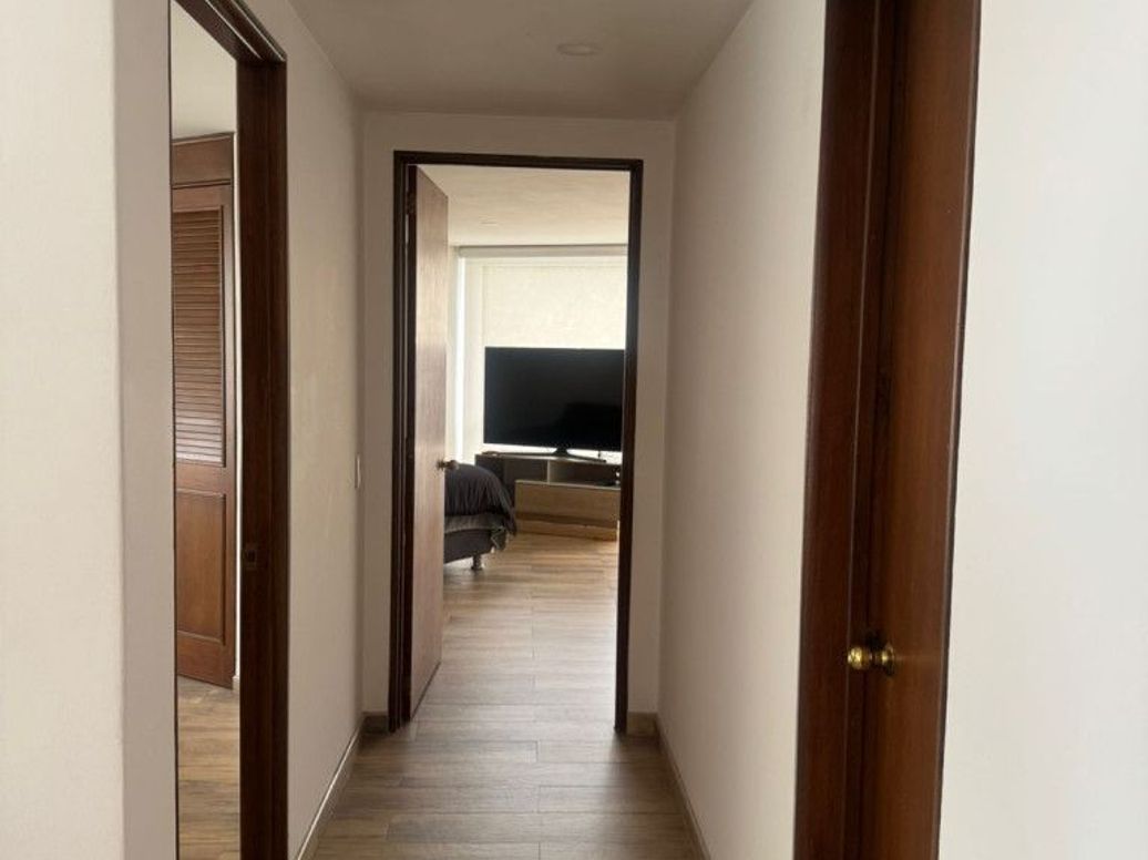 Apartamento de 2 alcobas en venta en Ingemar, Bogotá, 81 m² · foto 7 de 16