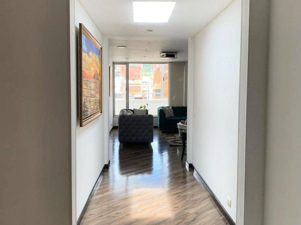 Apartamento de 4 alcobas en venta en Santa Barbara Central, Bogotá, 399 m² · foto 14 de 20