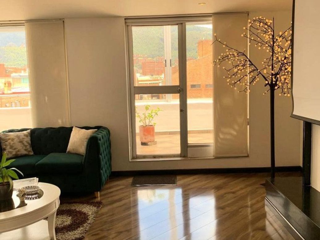 Apartamento de 4 alcobas en venta en Santa Barbara Central, Bogotá, 399 m² · foto 9 de 20