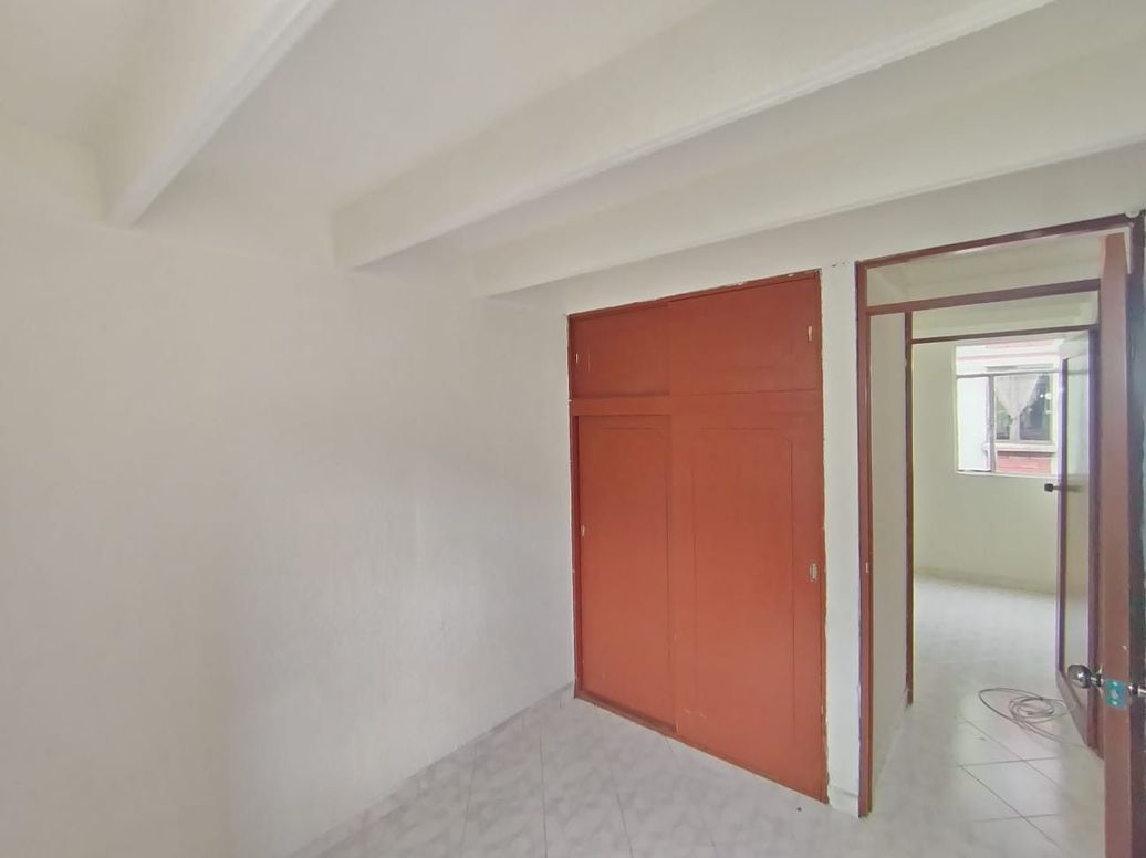 Apartamento de 3 alcobas en venta en Casa Blanca Et. I, Bogotá, 54 m² · foto 9 de 18