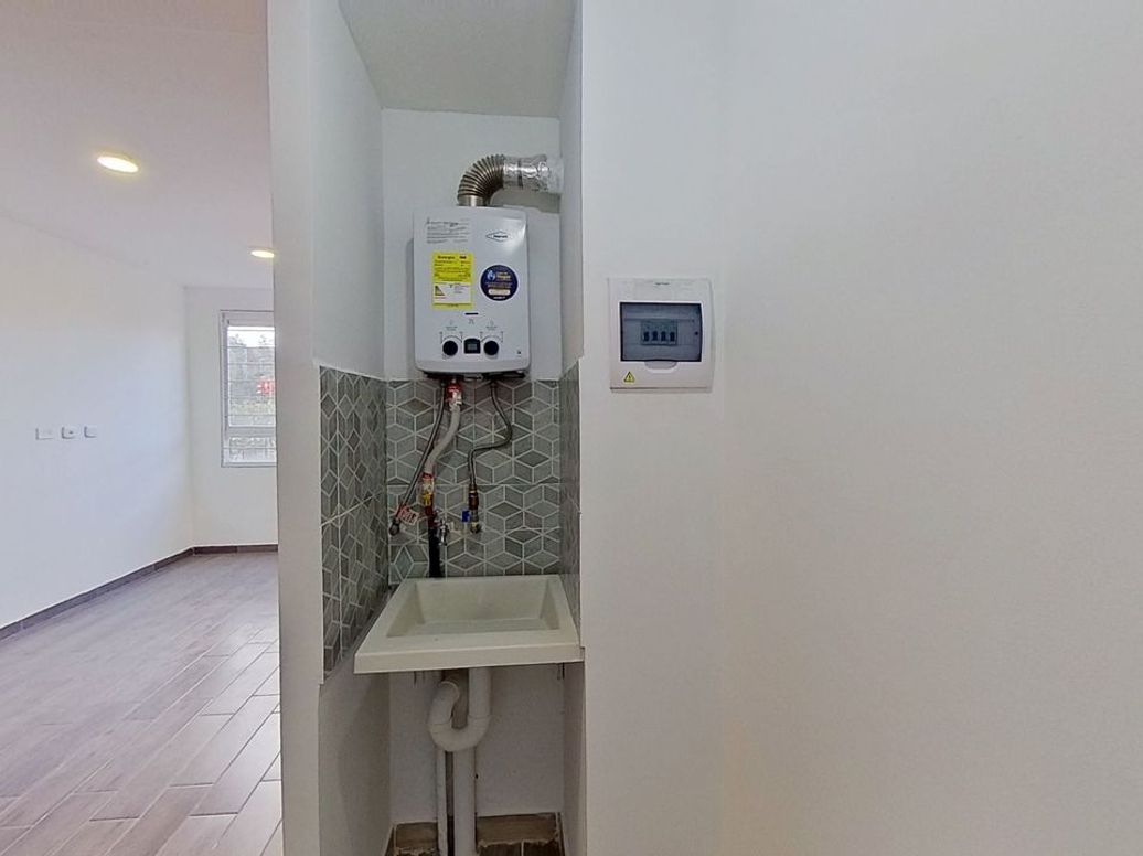 Apartamento de 2 alcobas en venta en Ub. Castilla Real, Bogotá, 37 m² · foto 5 de 8