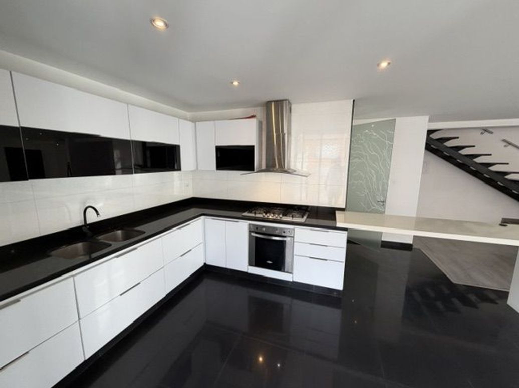 Apartamento en arriendo en Rincon Del Chicó, Bogotá · foto 8 de 20