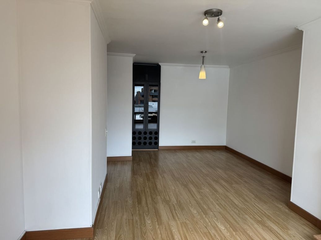 Apartamento de 2 alcobas en arriendo en Chapinero Alto, Bogotá, 80 m² · foto 3 de 20