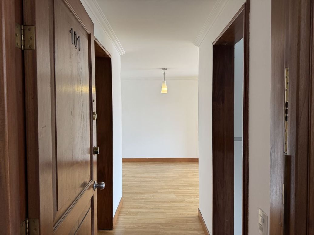 Apartamento de 2 alcobas en arriendo en Chapinero Alto, Bogotá, 80 m² · foto 2 de 20