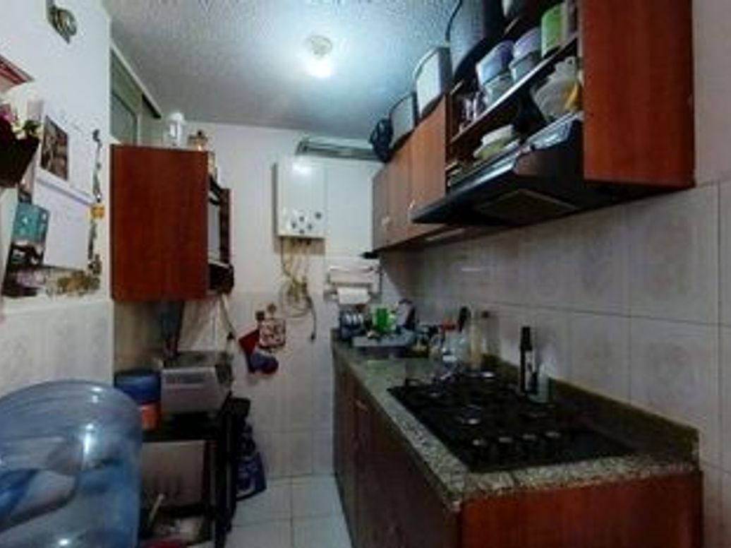 Apartamento de 1 alcoba en venta en Los Cedritos, Bogotá, 41 m² · foto 3 de 6