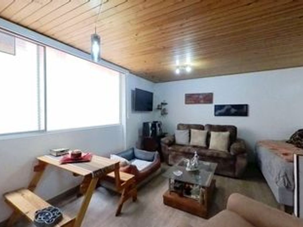 Apartamento de 1 alcoba en venta en Los Cedritos, Bogotá, 41 m² · foto 2 de 6