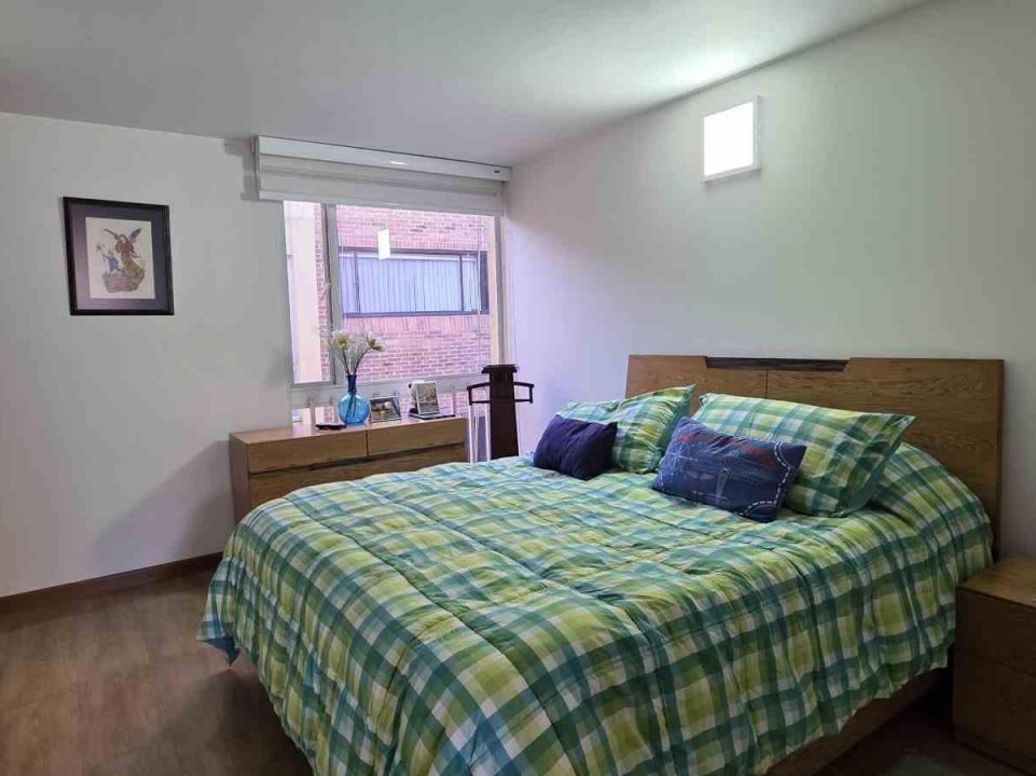 Apartamento de 2 alcobas en venta en Santa Barbara Central, Bogotá, 86 m² · foto 11 de 20
