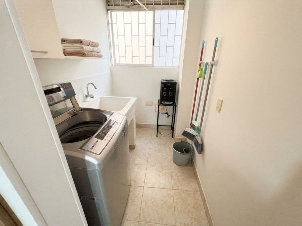 Apartamento de 2 alcobas en venta en María Cristina, Bogotá, 78 m² · foto 9 de 10
