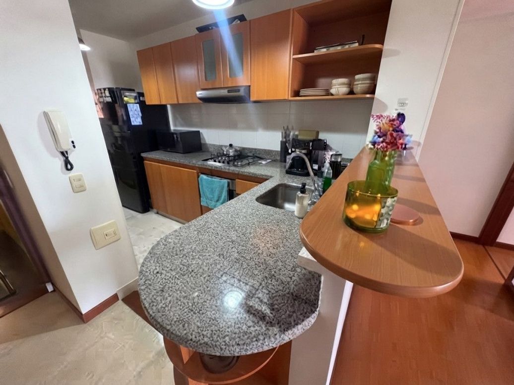 Apartamento de 2 alcobas en venta en María Cristina, Bogotá, 78 m² · foto 3 de 10