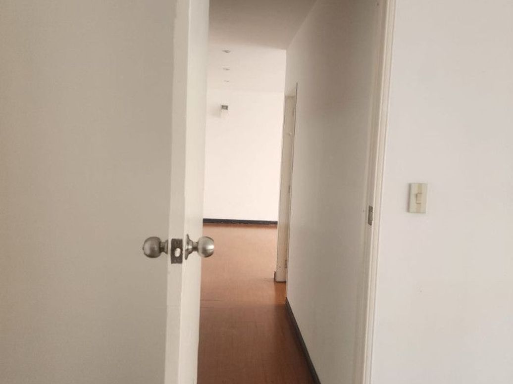 Casa de 8 alcobas en venta en Puente Largo, Bogotá, 385 m² · foto 19 de 20