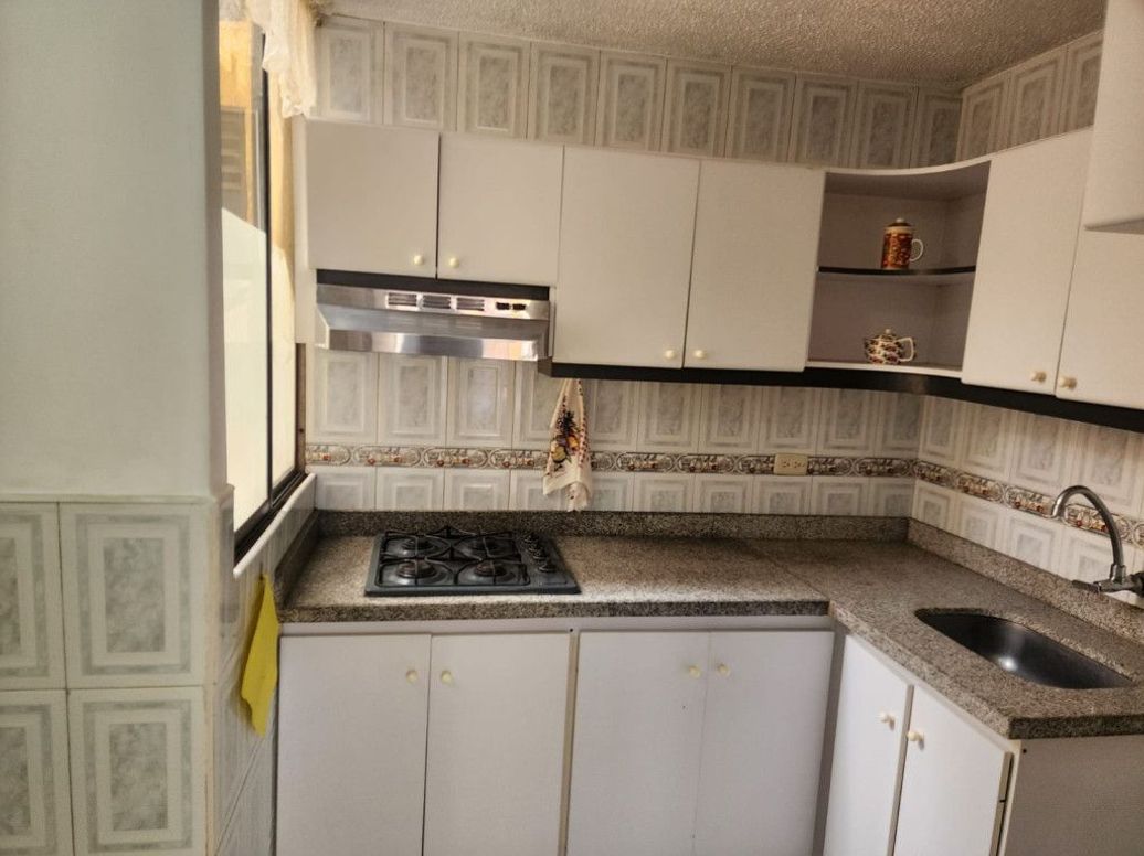 Apartamento de 3 alcobas en venta en Capellanía, Bogotá, 60 m² · foto 9 de 12