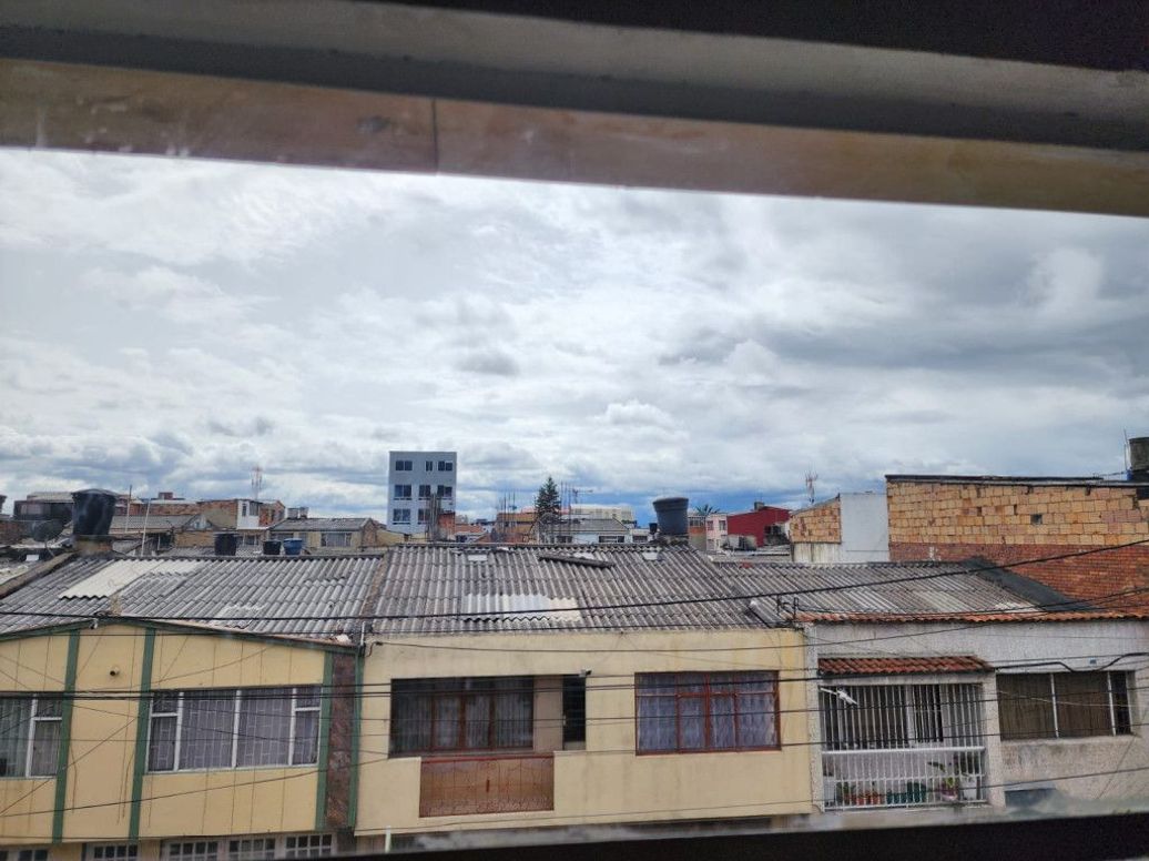 Casa de 3 alcobas en venta en El Oasis, Bogotá, 160 m² · foto 4 de 17