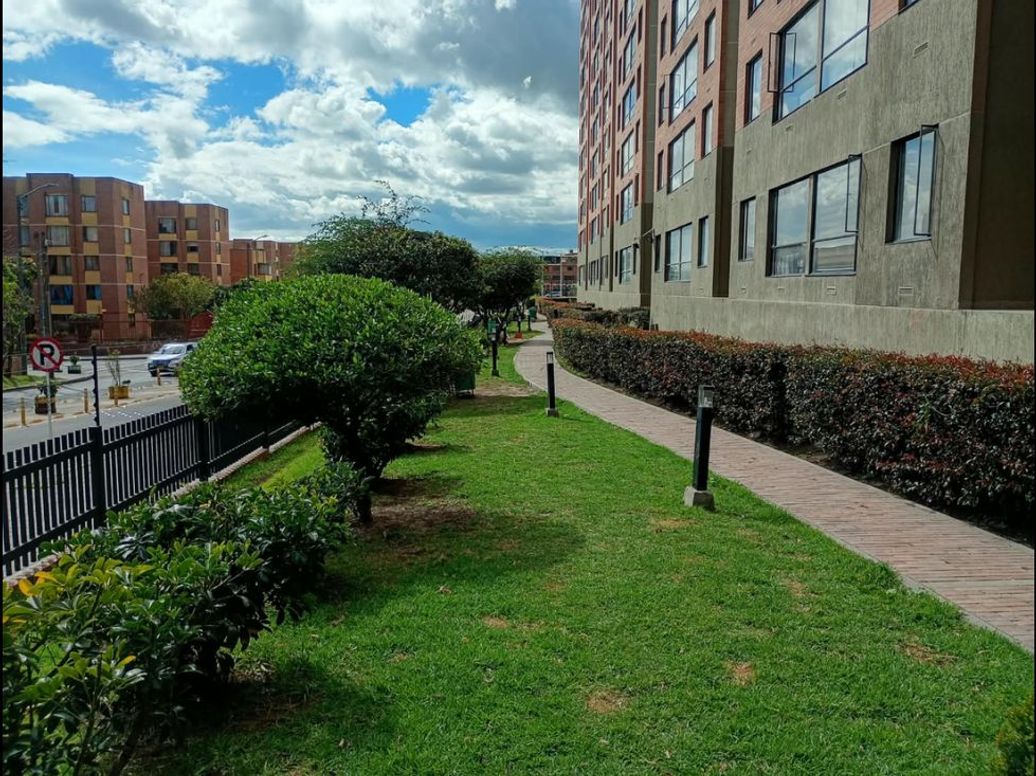 Apartamento de 2 alcobas en venta en Timiza, Bogotá, 34 m² · foto 15 de 19