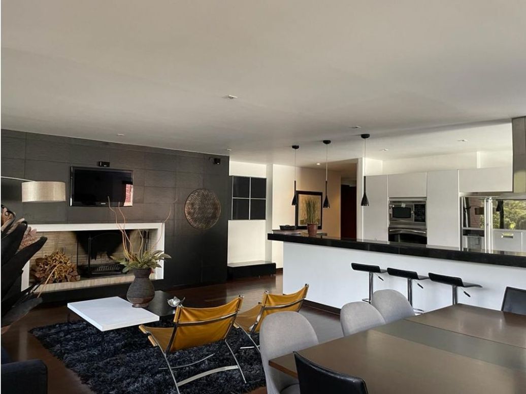Apartamento de 2 alcobas en venta en Chico, Bogotá, 170 m² · foto 2 de 6