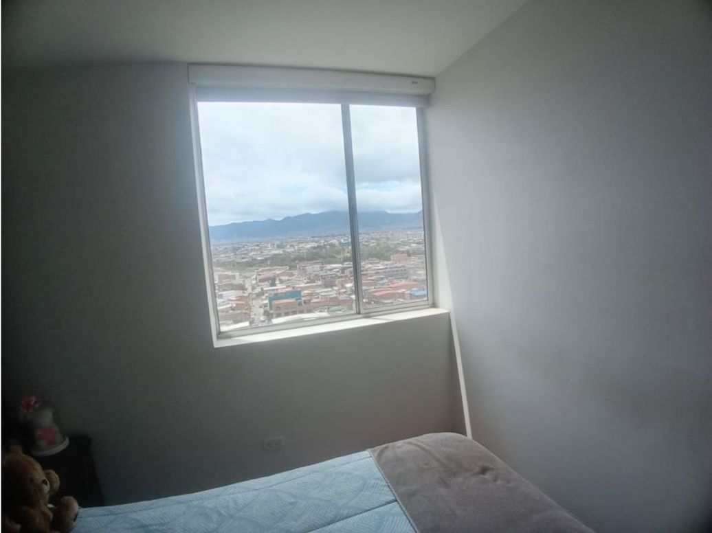Apartamento de 3 alcobas en venta en Madelena, Bogotá, 56 m² · foto 4 de 15