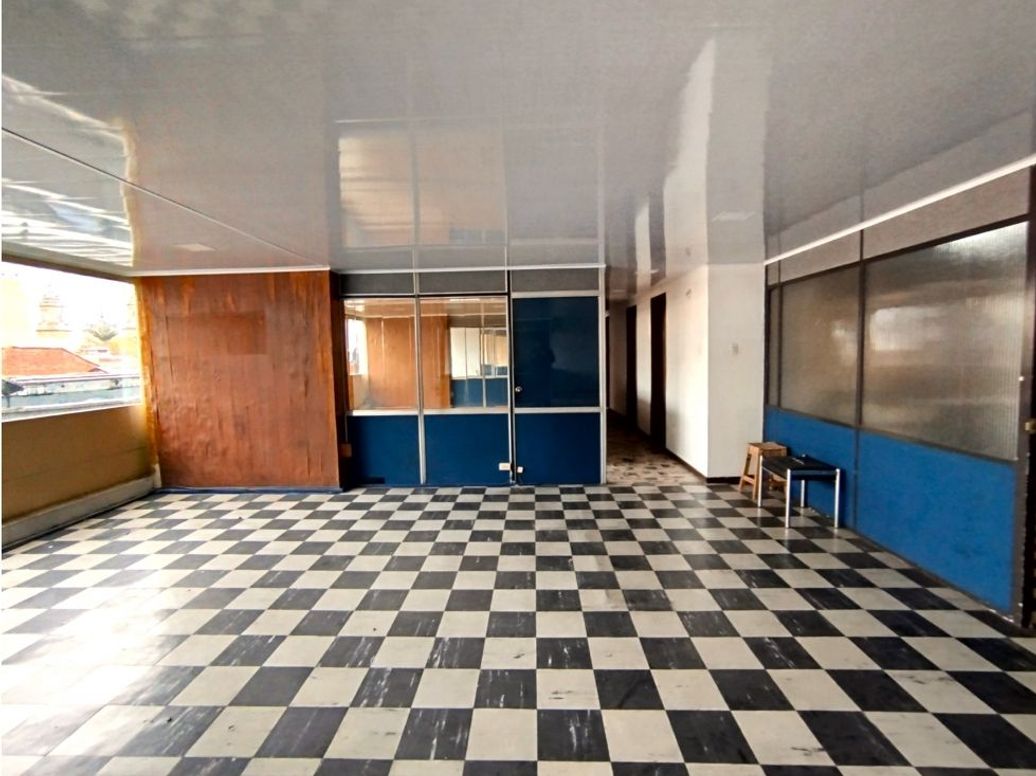 Apartaestudio en venta en La Catedral, Bogotá, 577 m² · foto 12 de 20