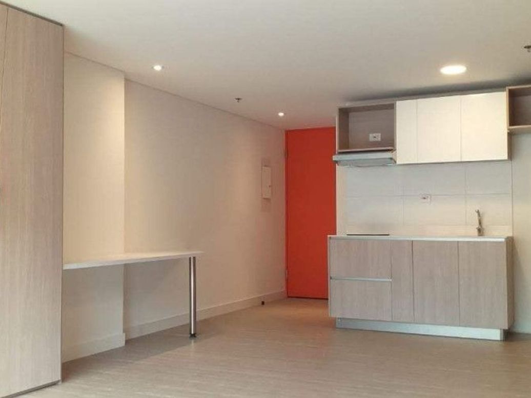 Apartaestudio en venta en Chapinero Central, Bogotá, 39 m² · foto 2 de 12