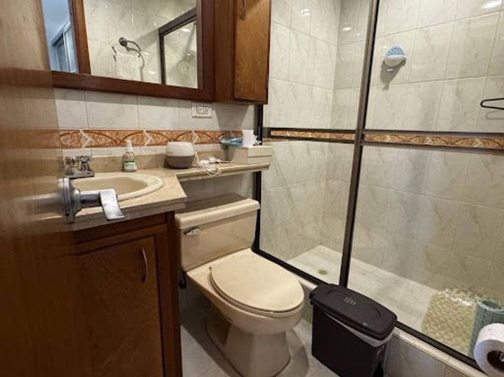 Apartamento de 4 alcobas en venta en Ciudad Salitre, Bogotá, 233 m² · foto 12 de 20