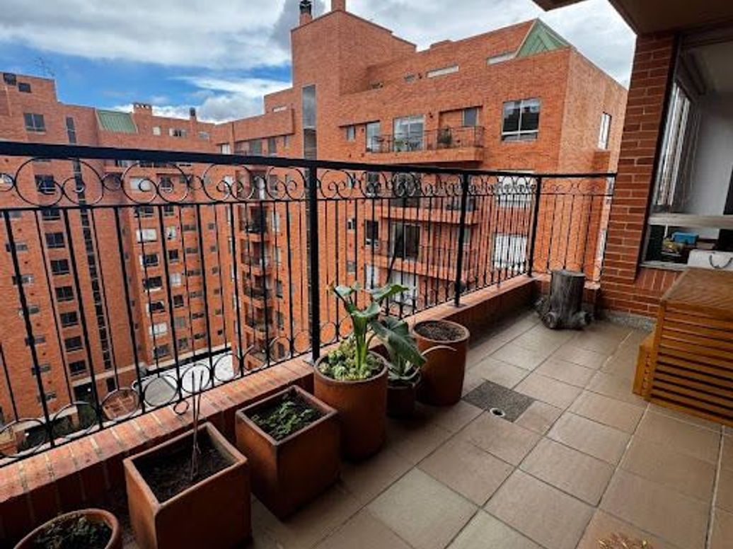 Apartamento de 4 alcobas en venta en Ciudad Salitre, Bogotá, 233 m² · foto 19 de 20