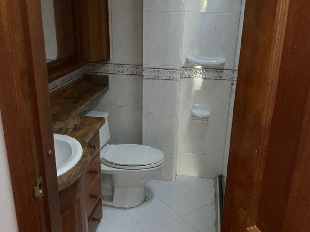 Apartamento de 3 alcobas en venta en Santa Bibiana, Bogotá, 246 m² · foto 3 de 20