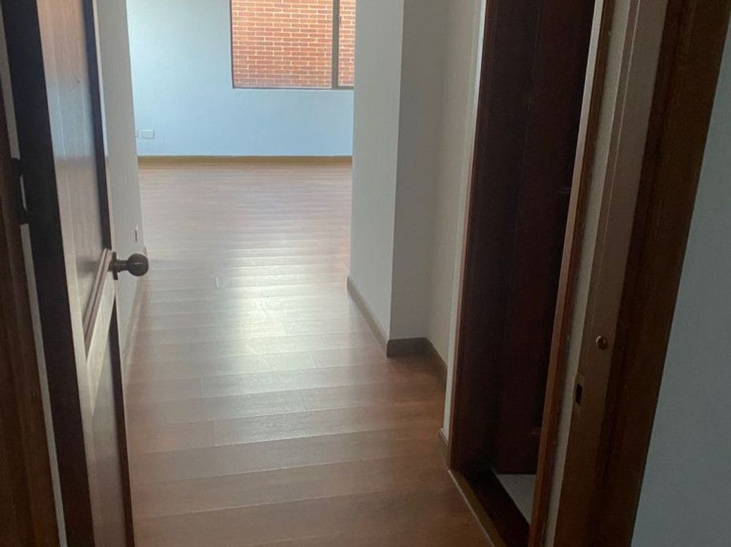 Apartamento de 3 alcobas en venta en Santa Bibiana, Bogotá, 246 m² · foto 17 de 20