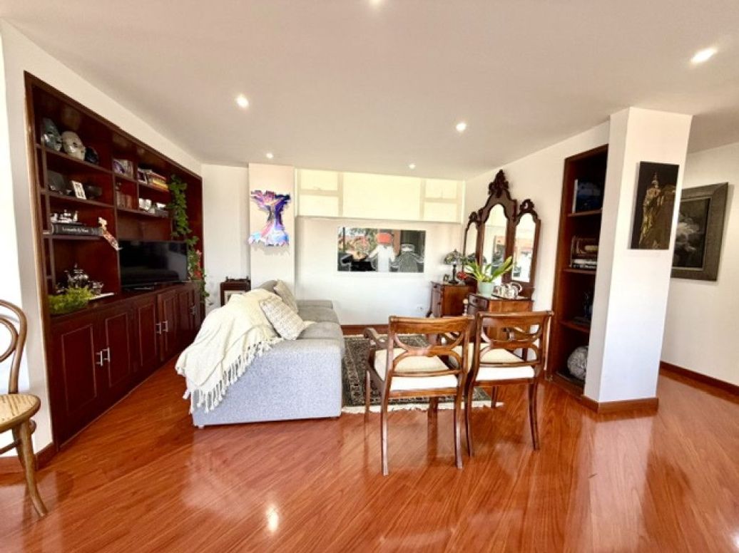 Apartamento de 3 alcobas en arriendo en Santa Barbara Central, Bogotá, 169 m² · foto 6 de 20