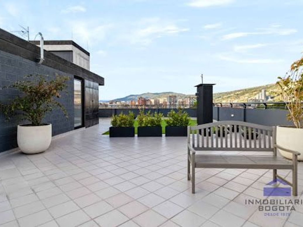 Apartaestudio en venta en Nuevo Country, Bogotá, 35 m² · foto 2 de 20