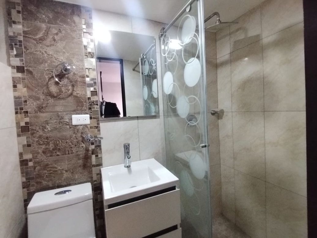 Apartamento de 3 alcobas en venta en India Catalina, Bogotá, 51 m² · foto 15 de 20