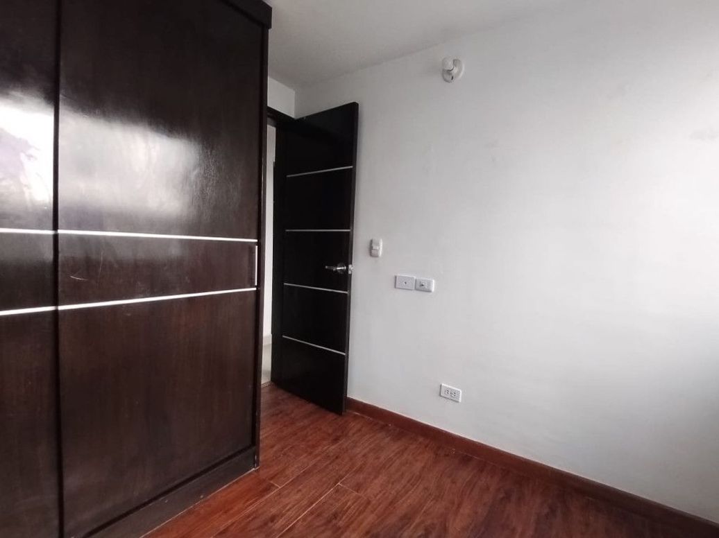 Apartamento de 3 alcobas en venta en India Catalina, Bogotá, 51 m² · foto 5 de 20