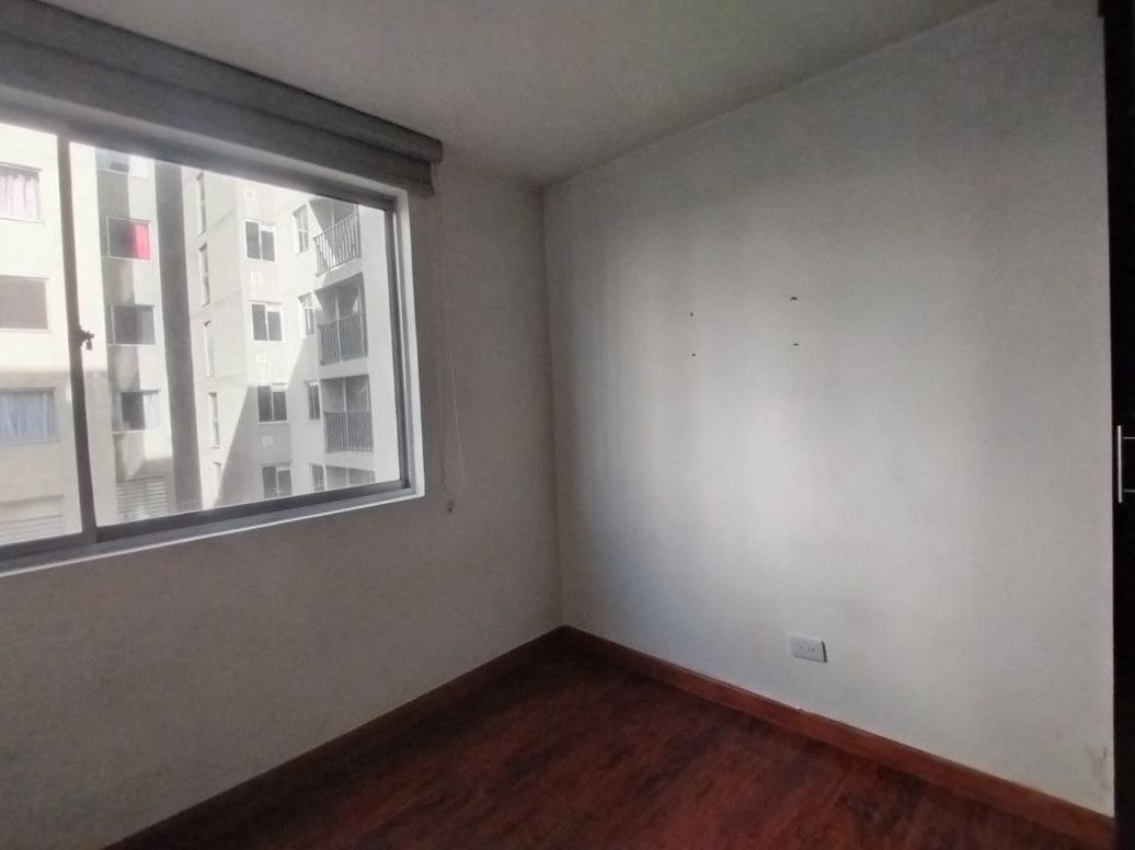 Apartamento de 3 alcobas en venta en India Catalina, Bogotá, 51 m² · foto 3 de 20