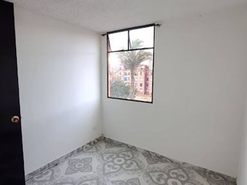 Apartamento de 3 alcobas en venta en Parcela El Porvenir, Bogotá, 43 m² · foto 15 de 20