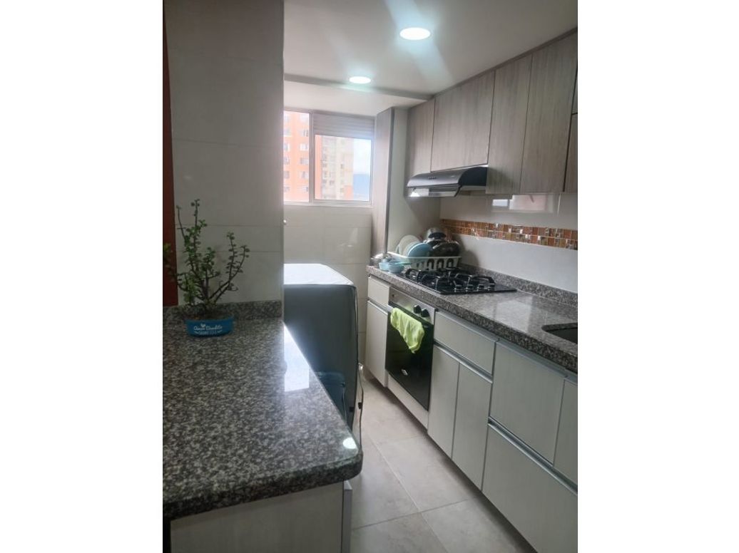 Apartamento de 3 alcobas en venta en El Ensueño, Bogotá, 58 m² · foto 18 de 19