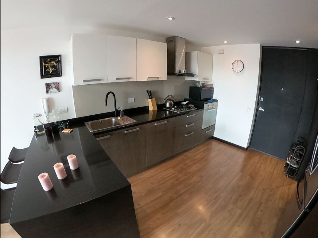 Apartaestudio en venta en El Contador, Bogotá, 64 m² · foto 3 de 20