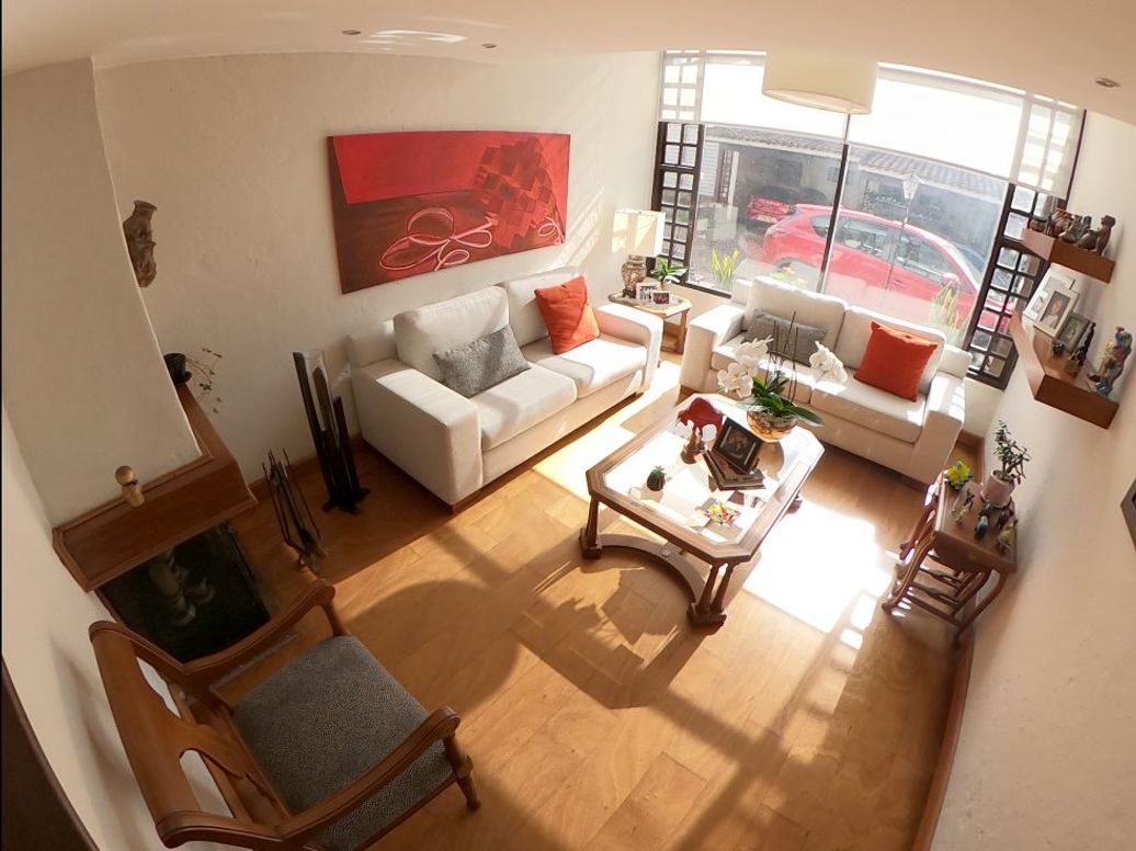 Casa de 3 alcobas en venta en El Batan, Bogotá, 175 m² · foto 2 de 20