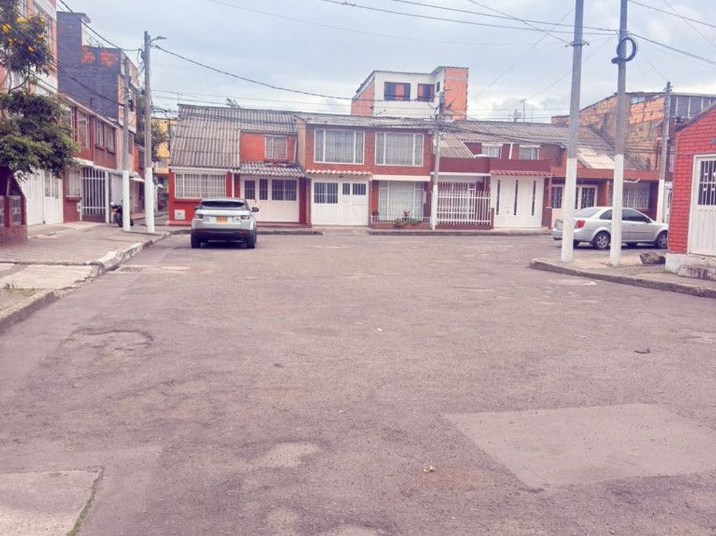 Casa en venta en Ciudad Quirigua, Bogotá · foto 17 de 20