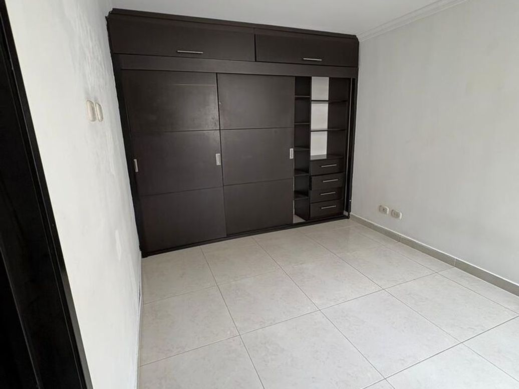 Apartamento de 3 alcobas en venta en Rincón De La Valvanera, Bogotá, 55 m² · foto 9 de 20