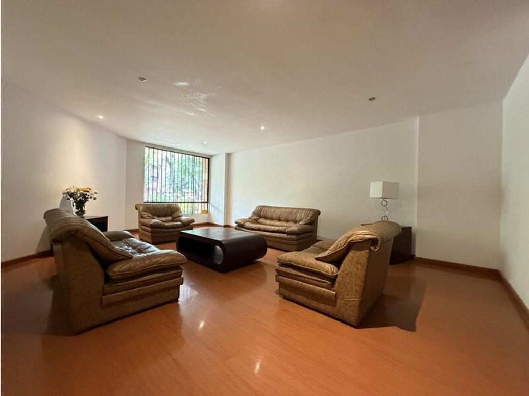 Apartamento de 1 alcoba en venta en Chico Norte Et. Iii, Bogotá, 62 m² · foto 6 de 20