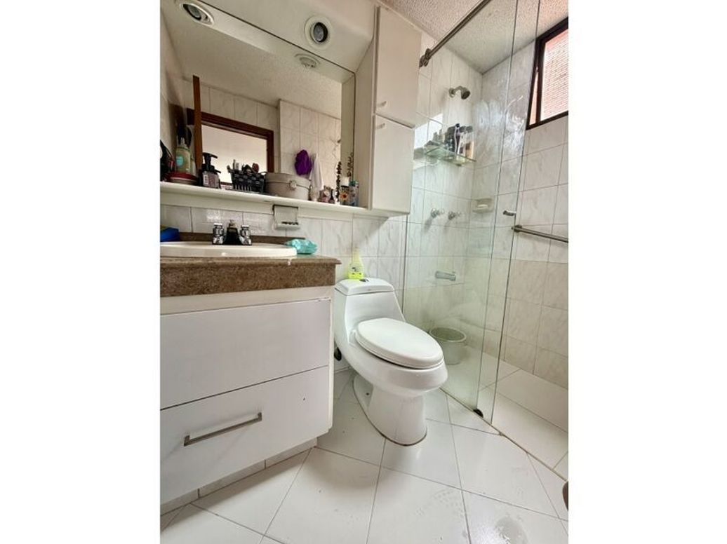 Apartamento de 1 alcoba en venta en Chico Norte Et. Iii, Bogotá, 62 m² · foto 14 de 20
