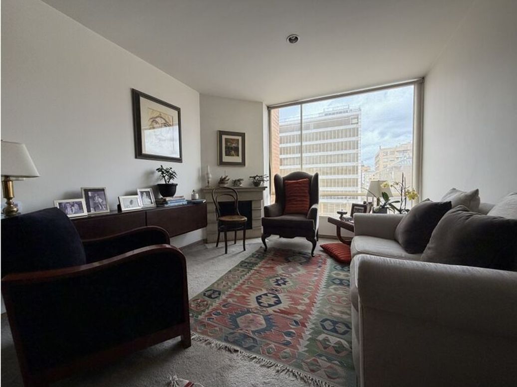 Apartamento de 1 alcoba en venta en Chico Norte Et. Iii, Bogotá, 62 m² · foto 7 de 20