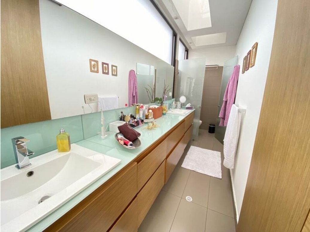 Apartamento de 2 alcobas en venta en Chicó Norte, Bogotá, 219 m² · foto 3 de 20