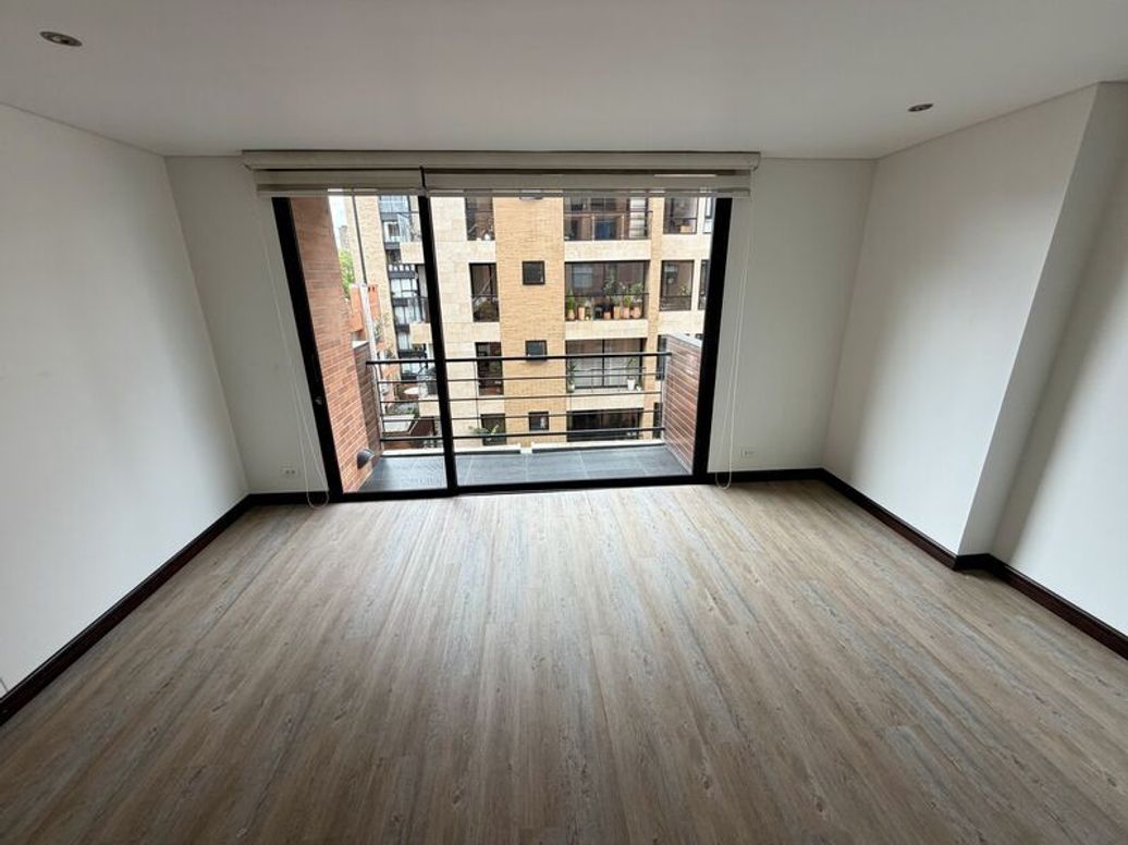 Apartaestudio en venta en Chicó Norte, Bogotá, 52 m² · foto 7 de 7