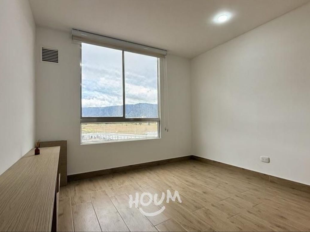 Apartamento en arriendo en Madelena I Y Ii, Bogotá · foto 2 de 14