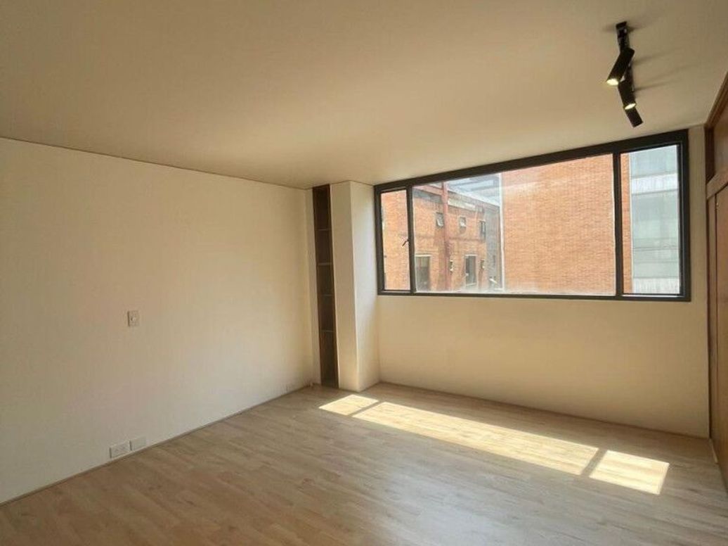 Apartamento de 2 alcobas en venta en Chicó Norte, Bogotá, 99 m² · foto 7 de 9