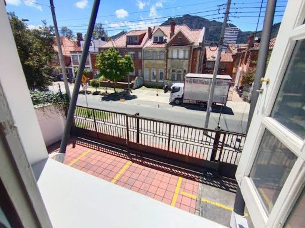 Casa de 9 alcobas en venta en La Magdalena, Bogotá, 386 m² · foto 6 de 20